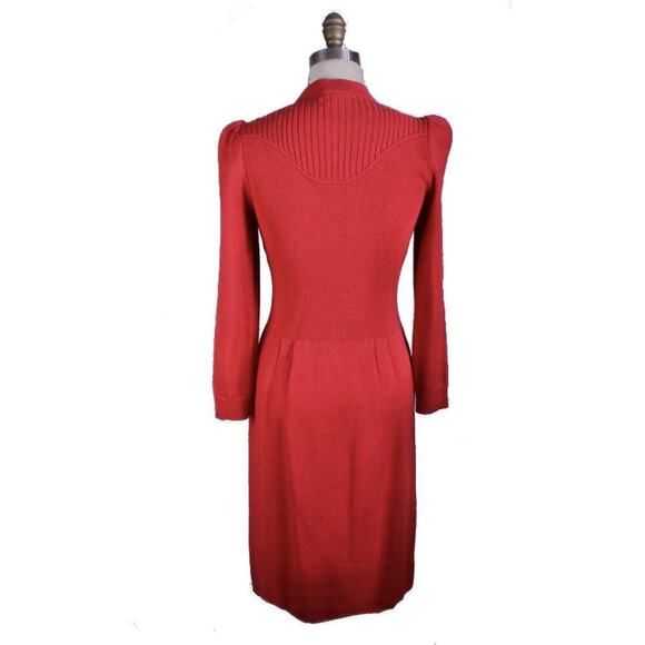 St. John Knit Vintage Red Wool Knit Dress  1970s S-M Amazing Buttons - Picture 5 of 8